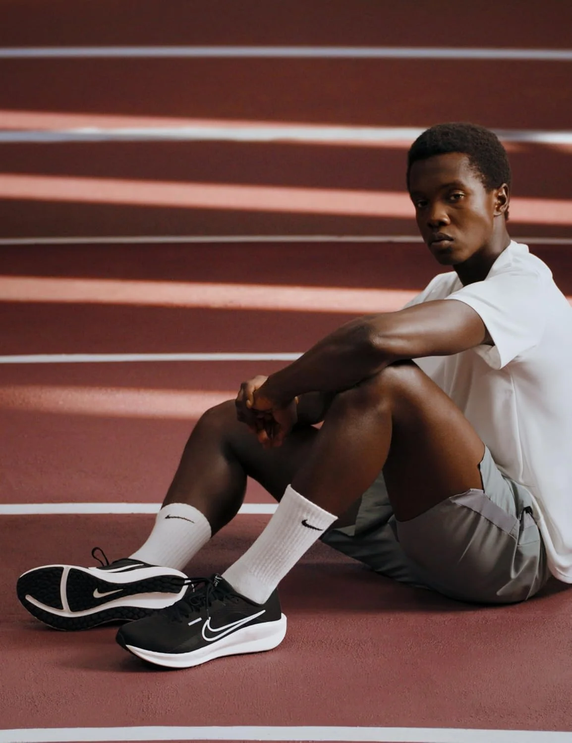 کفش مردانه بند دار نایکی مدل DOWNSHIFTER 13