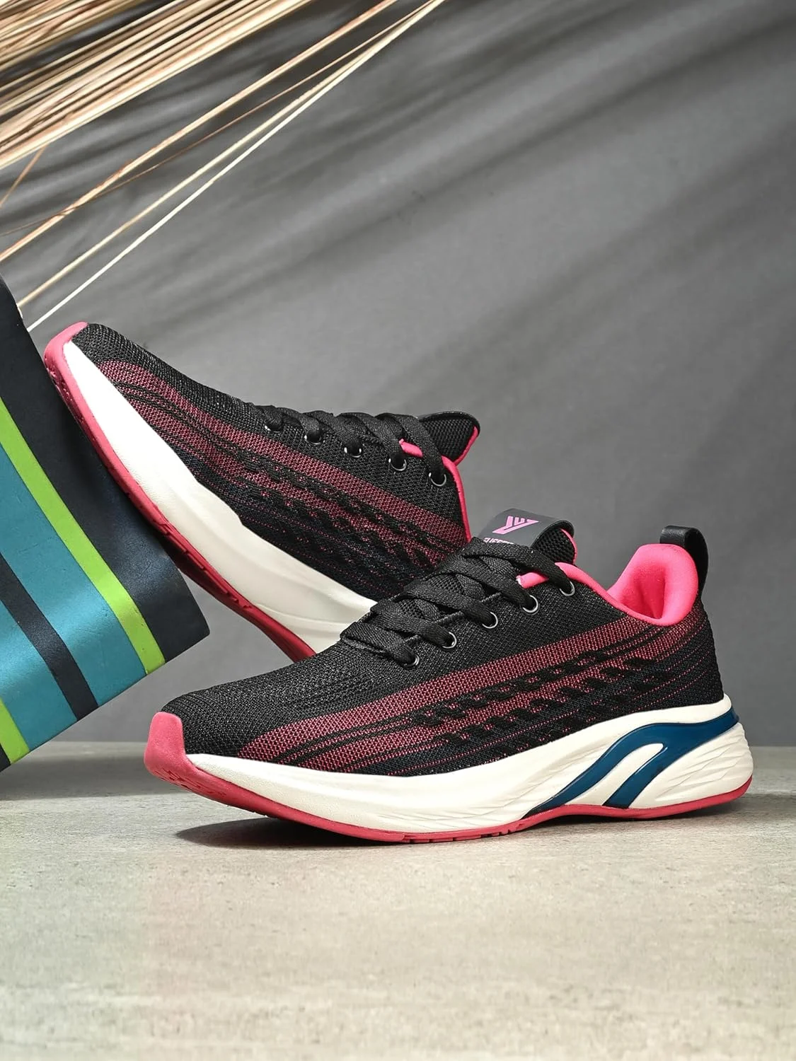 کفش ورزشی زنانه مدل پالما از فیوزفیت