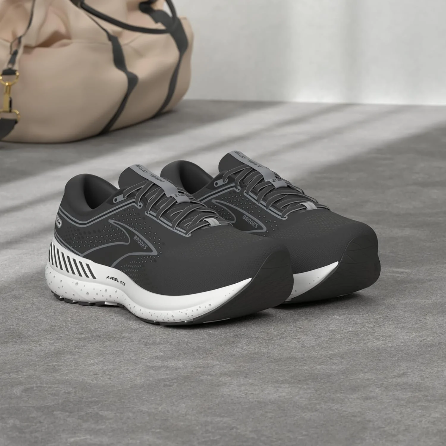 کفش ورزشی زنانه بروکس آریل جی تی اس 23 کفش ورزشی زنانه بروکس آریل جی تی اس 23