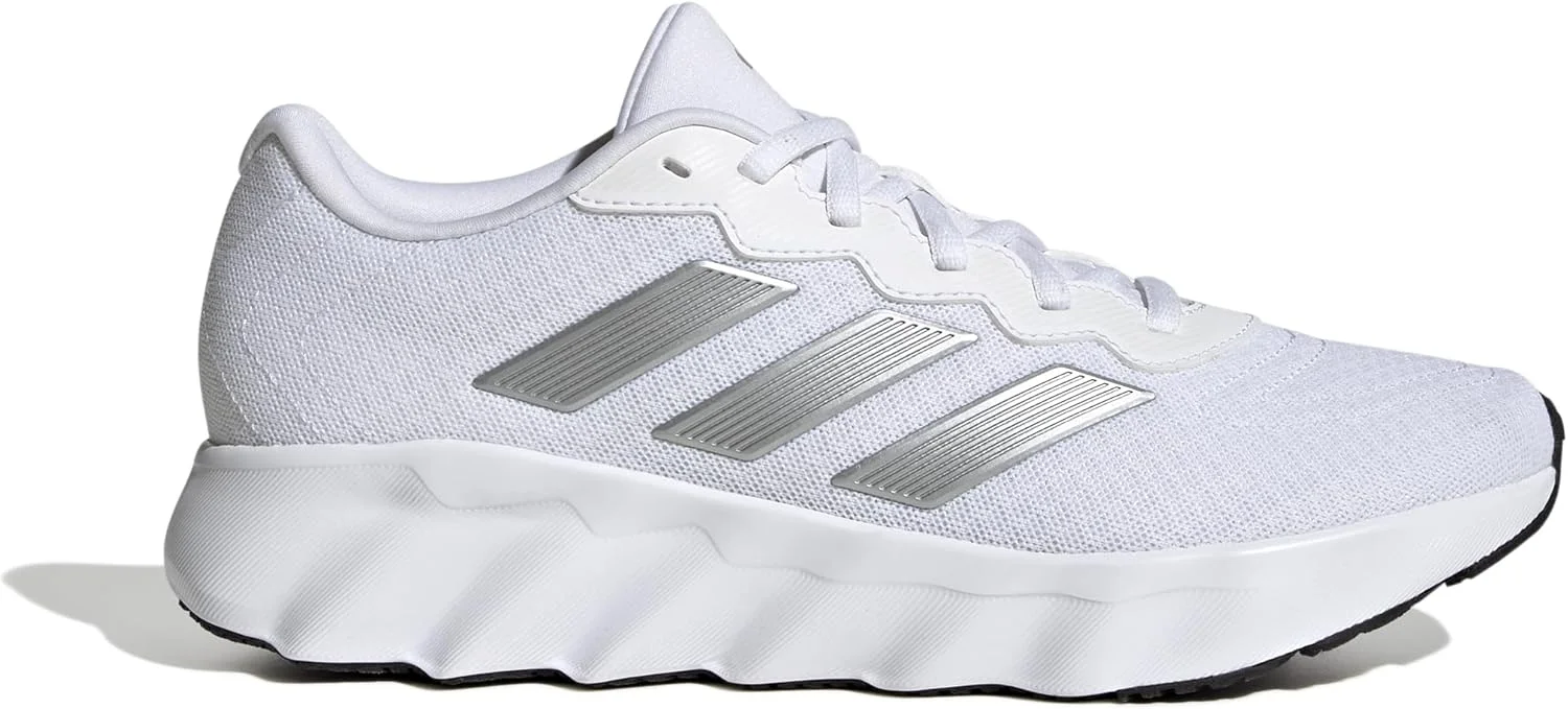 کفش ورزشی زنانه آدیداس مدل Switch Move W