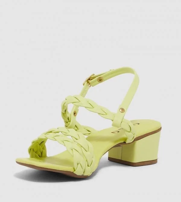 سوتین زنانه آیلا