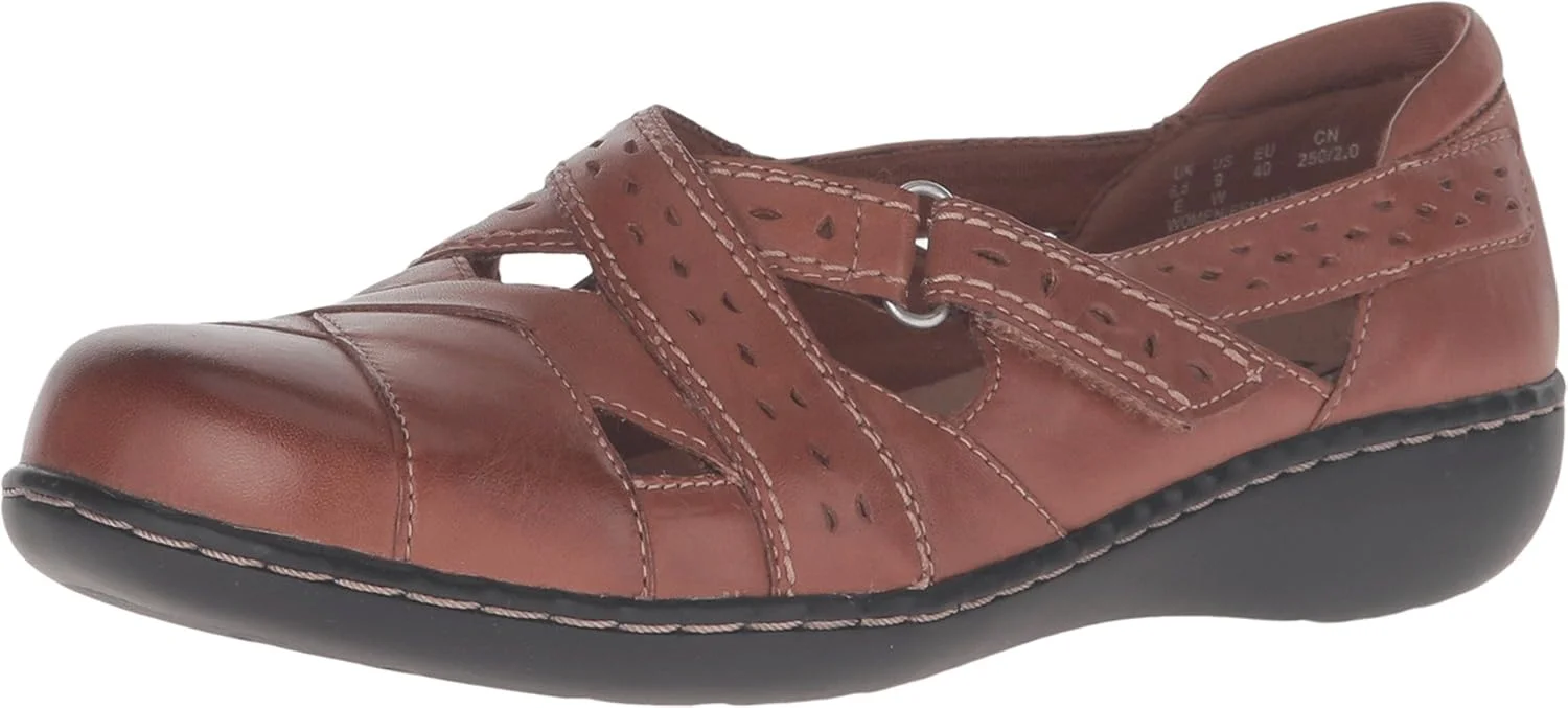کفش کالج زنانه چرم نرم Clarks Ashland Spin Q