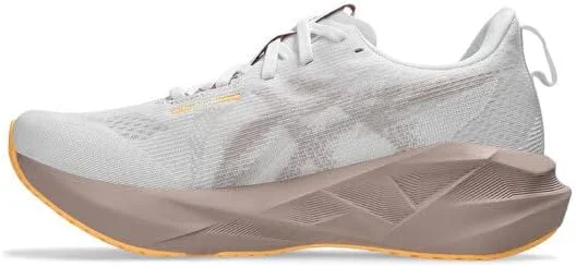 کفش ورزشی زنانه آسیکس نوا بلاست 5