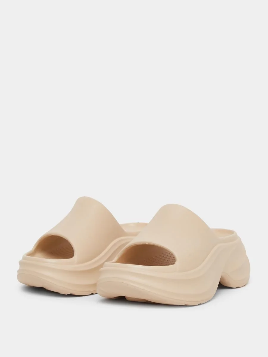 صندل روفرشی لژدار زنانه استایلی