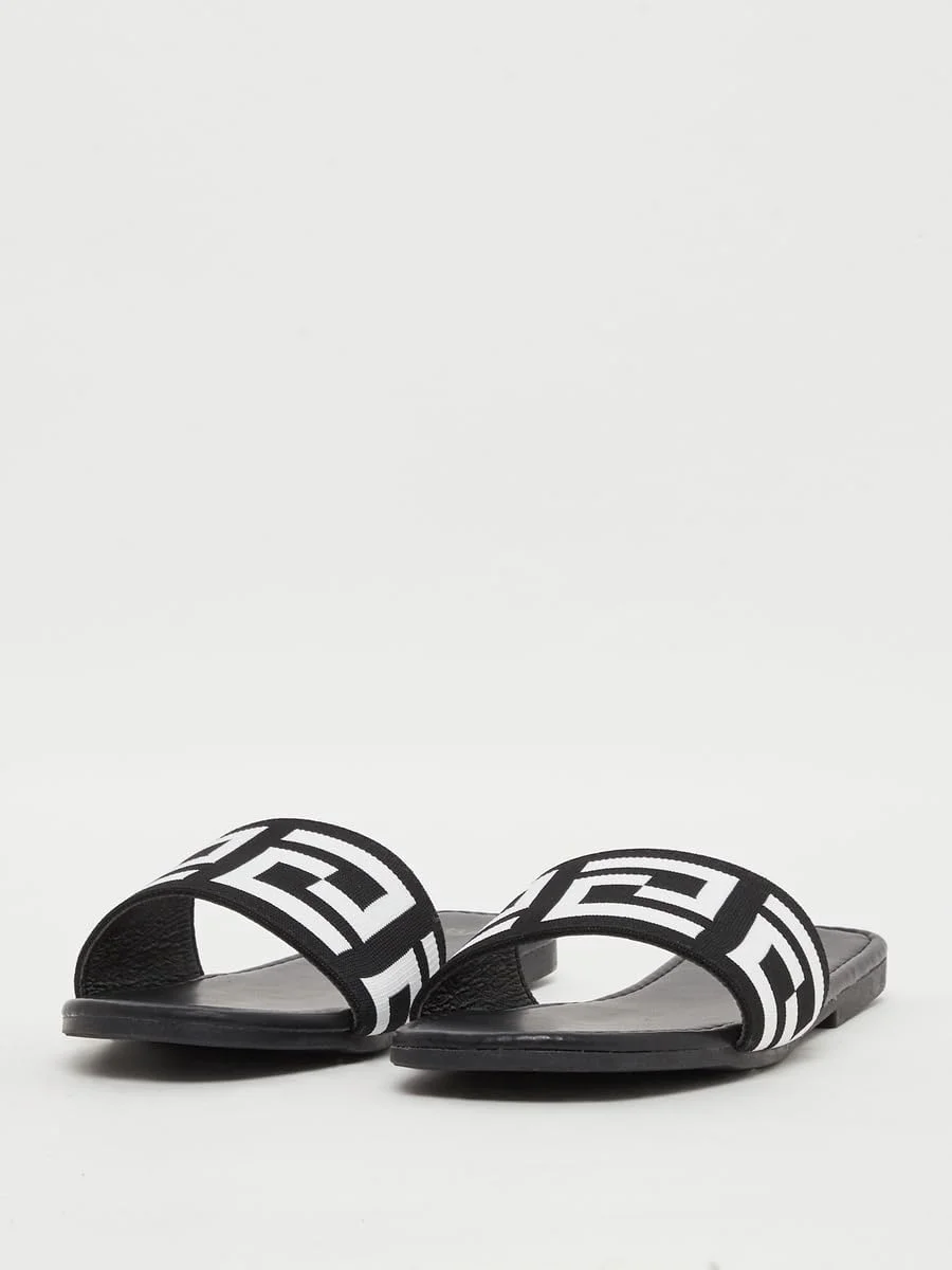 صندل تخت زنانه استایلی با طرح بافت‌دار