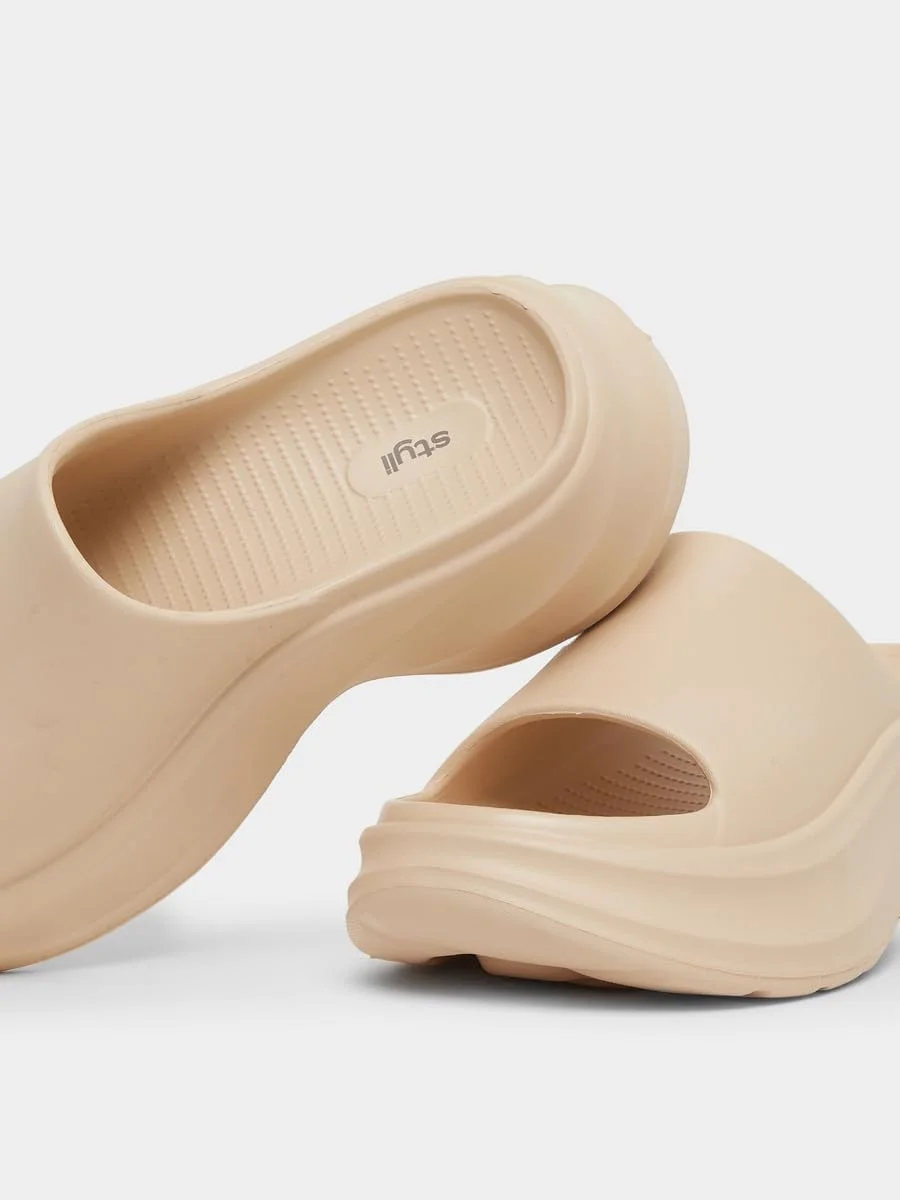 صندل روفرشی لژدار زنانه استایلی