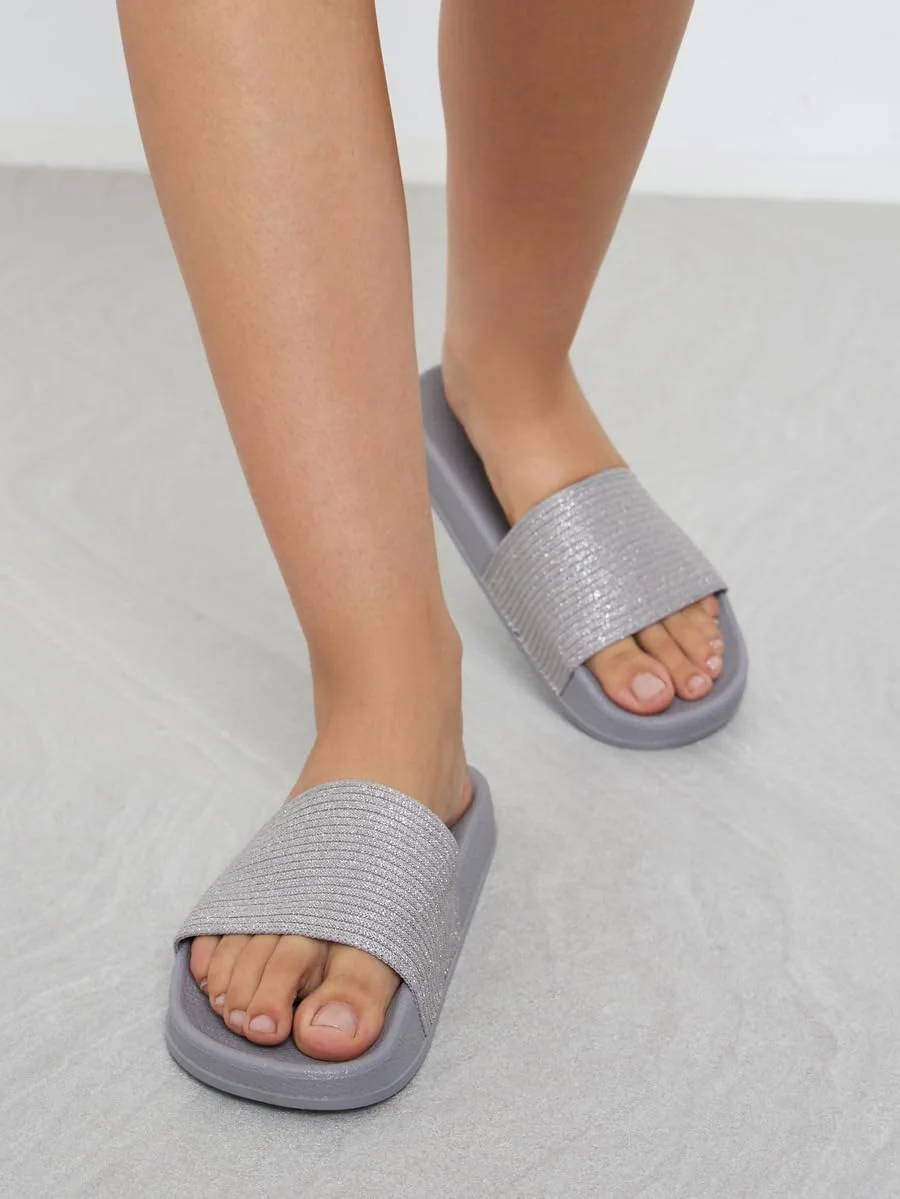 صندل انگشتی زنانه استایلی با بافت