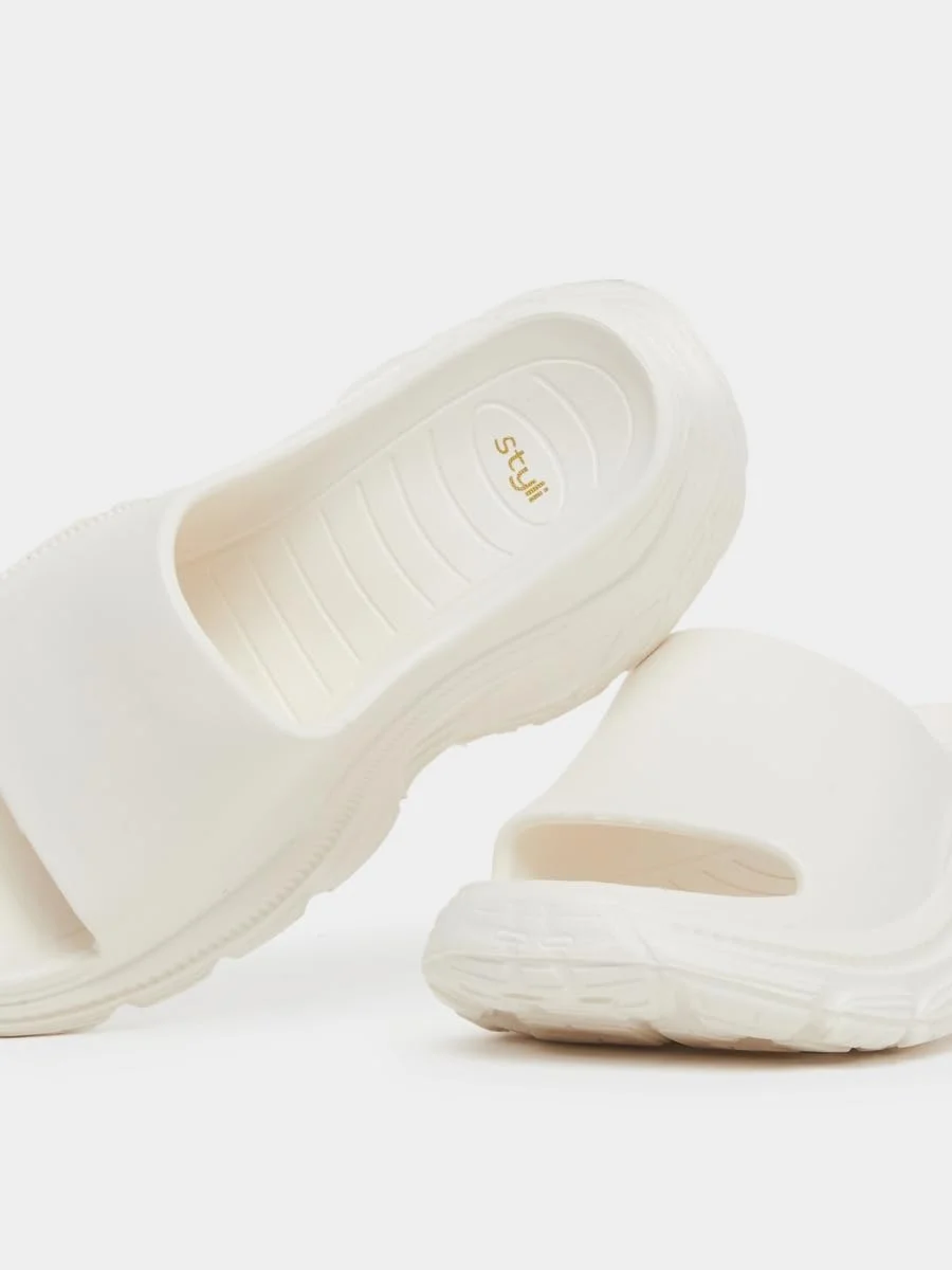 صندل های روفرشی زنانه استایلی با زیره ضخیم