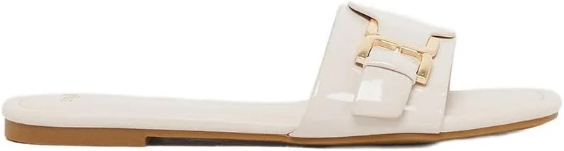 صندل های تخت زنانه استایلی با طراحی ورنی و جزئیات سگک