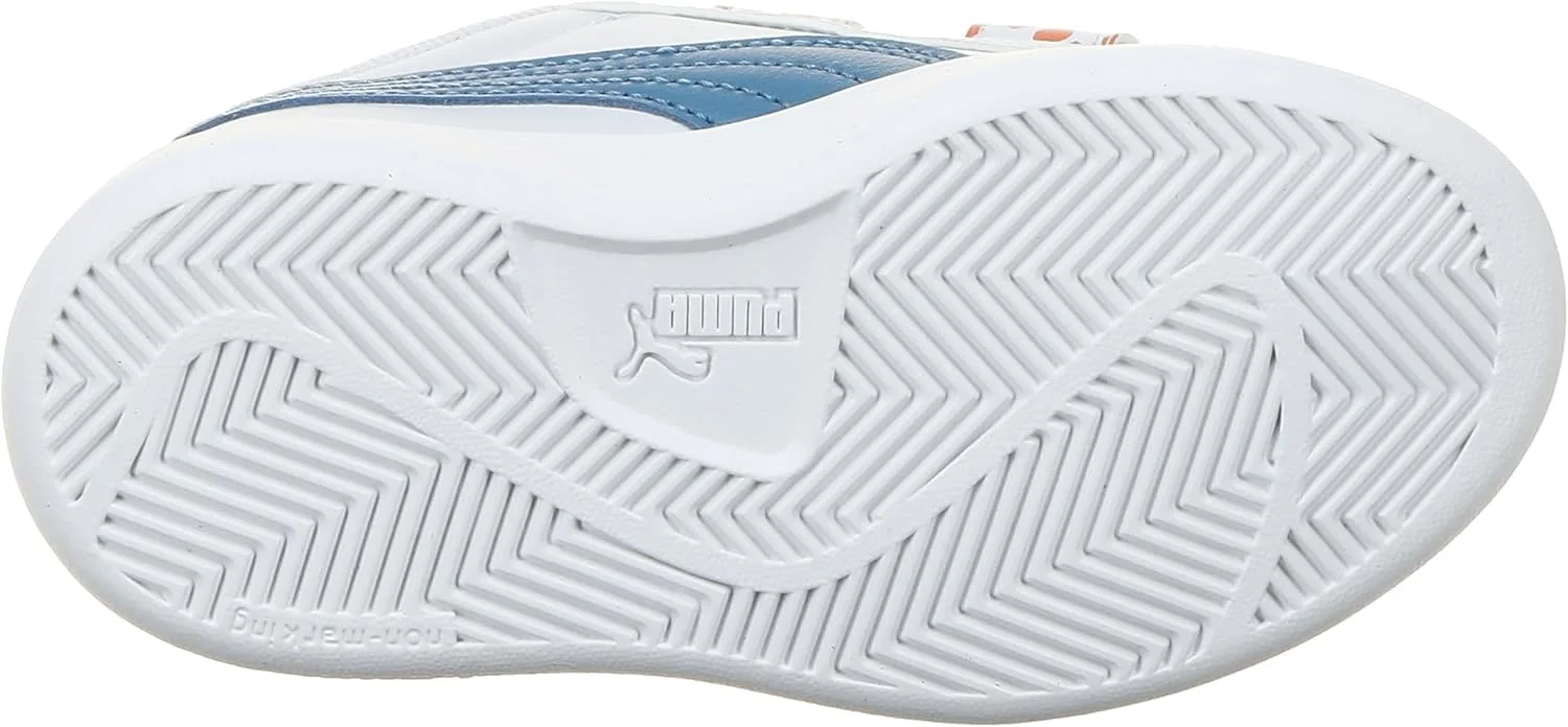 کفش ورزشی پوما Smash PS مناسب کودکان و نوجوانان کفش ورزشی پوما Smash PS مناسب کودکان و نوجوانان