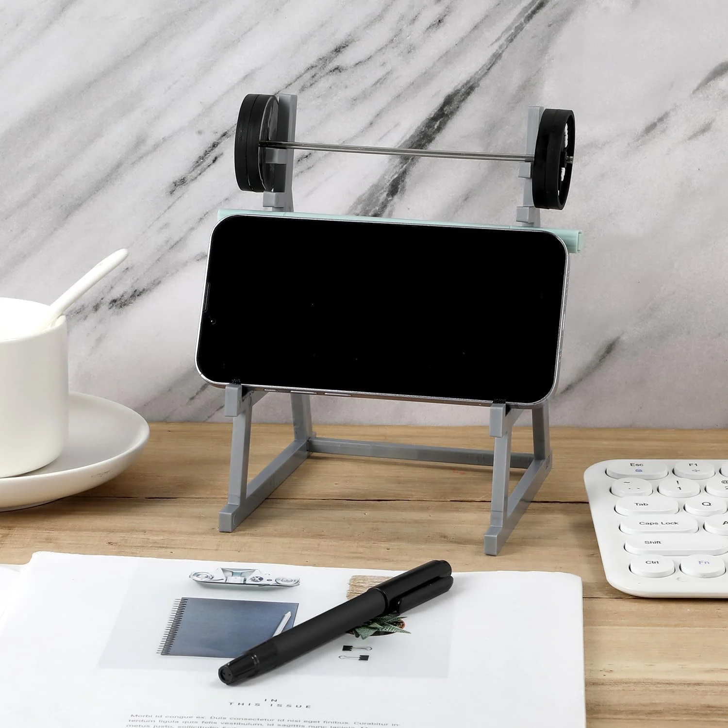 جا قلمی طرح استند اسکوات، دکوری مینیاتوری جدید ۲۰۲۵ طرح استند هالتر با وزنه برای تزئینات باشگاه و دفتر کار، هدیه ای برای علاقه مندان به وزنه برداری و فیتنس