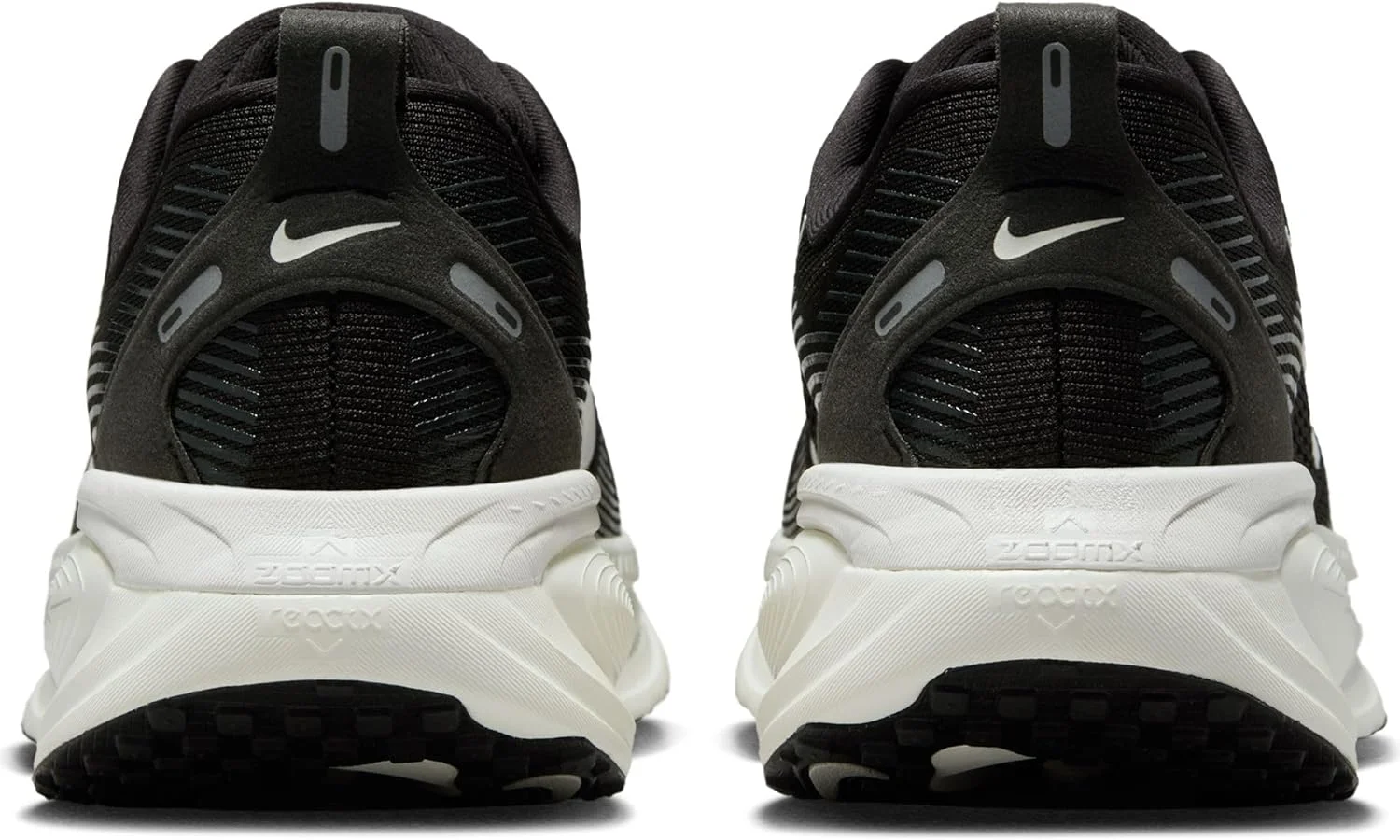 کفش زنانه نایک W VOMERO 18