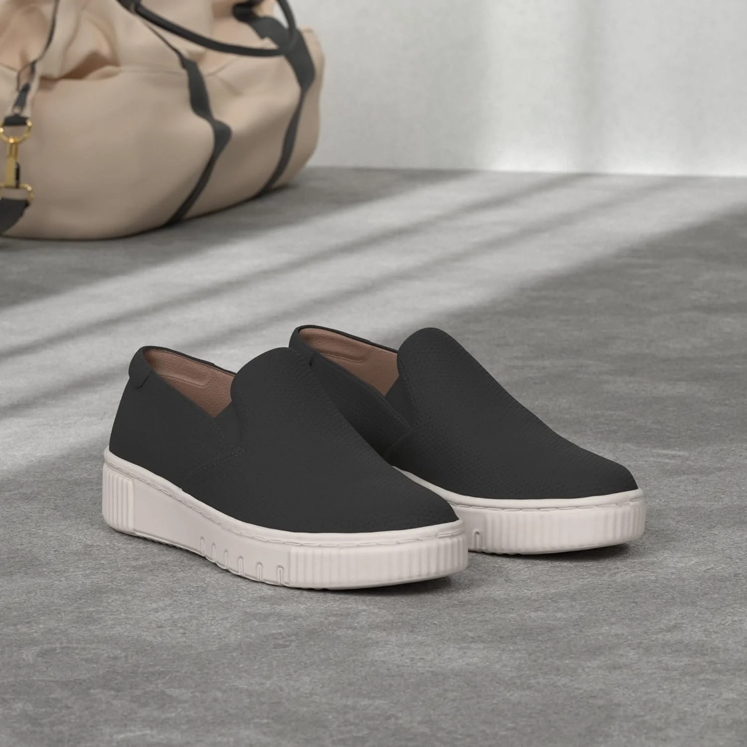 کفش کتانی زنانه نچرالایزر مدل Tia