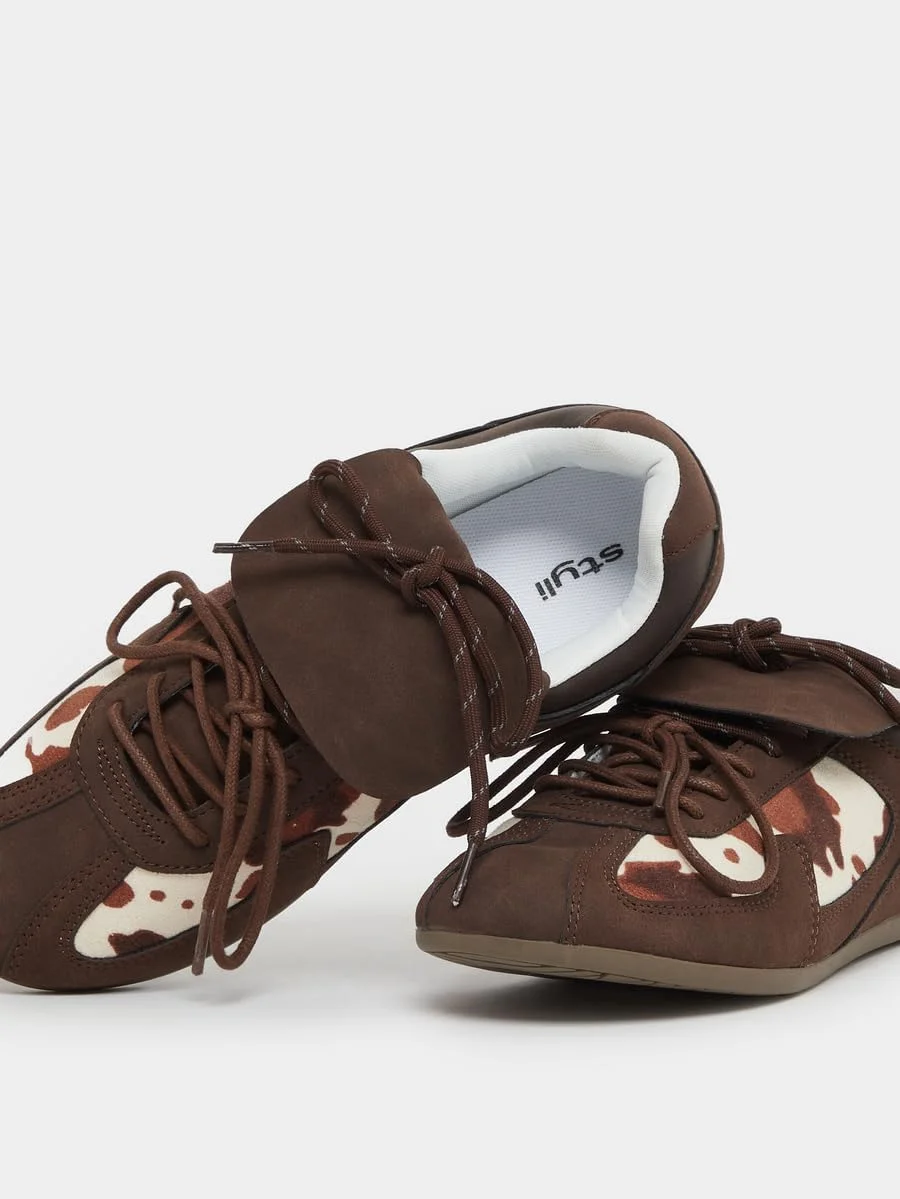 کفش کتانی بندی زنانه استایلی با طرح جیر و سبک کلاسیک