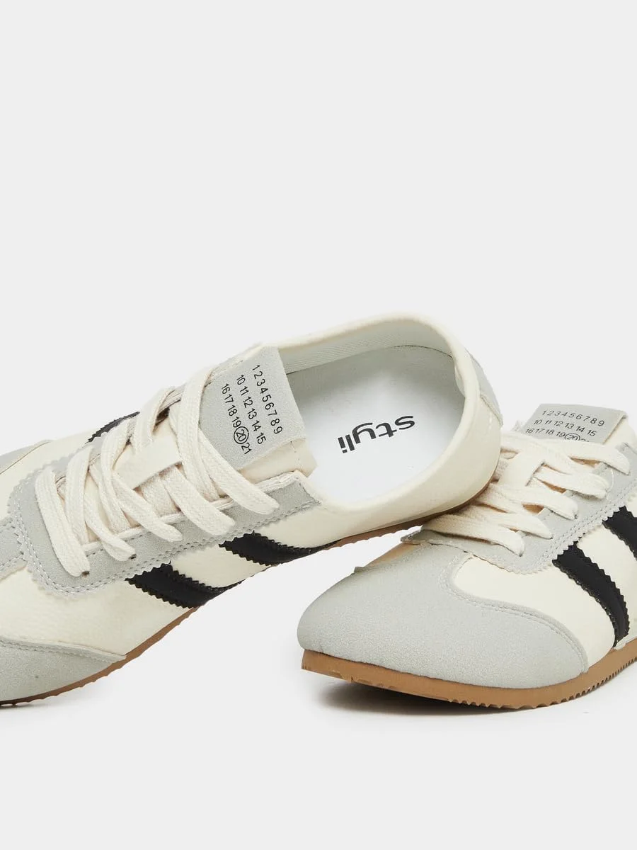 کفش ورزشی زنانه استایلی طرح راه راه و بند دار