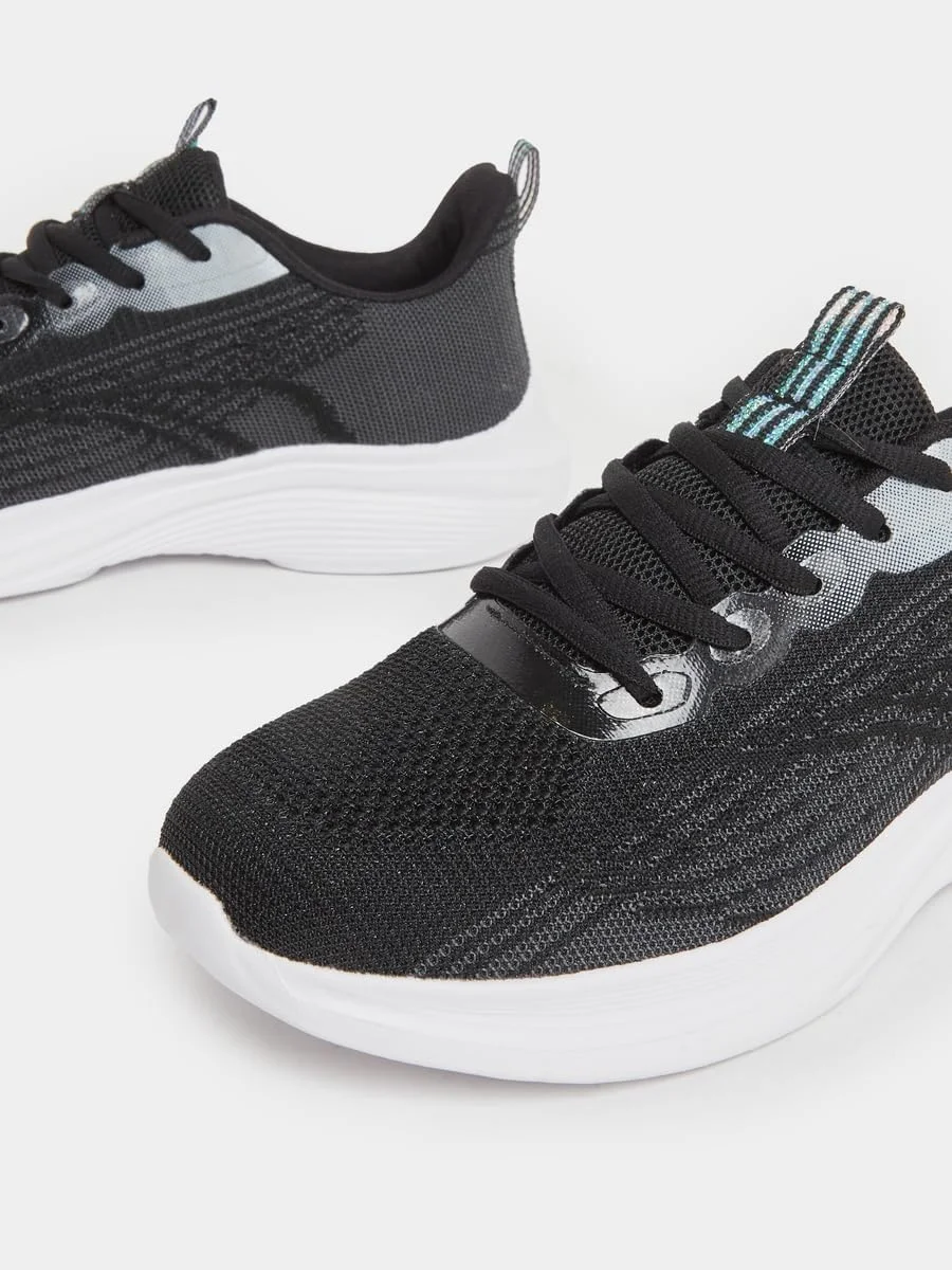 کفش ورزشی زنانه استایلی طرح دار بند دار