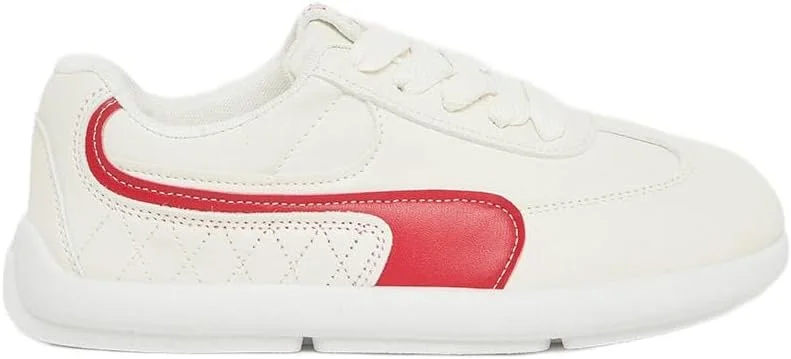 کفش ورزشی زنانه استایلی طرح دار بند دار کفش ورزشی زنانه استایلی طرح دار بند دار