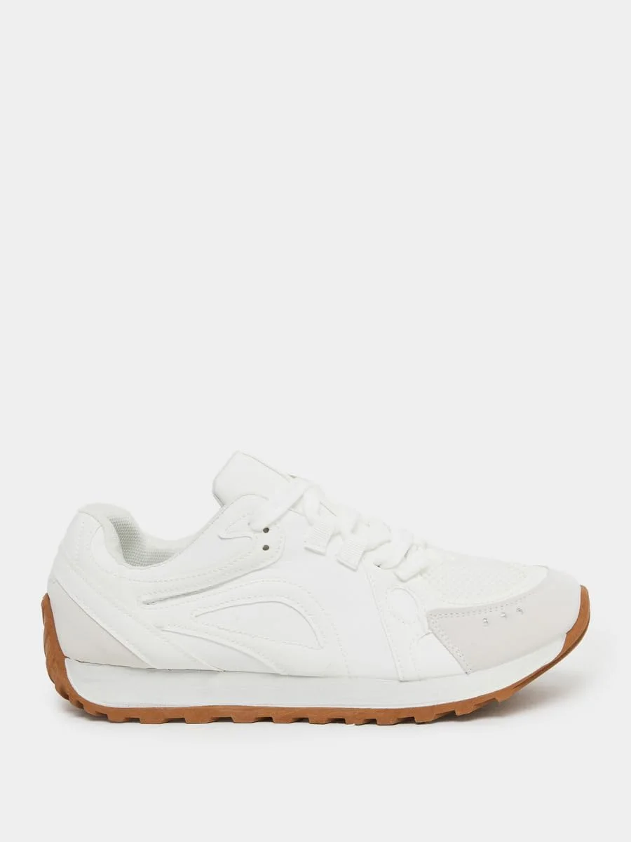 کفش ورزشی زنانه استایلی با طرح پنل و بند