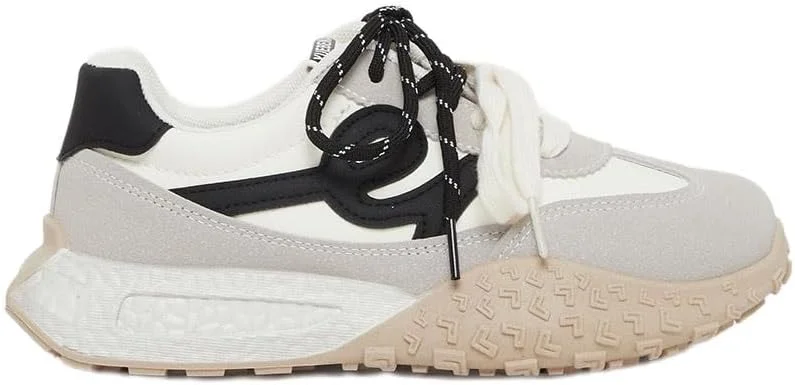 کفش ورزشی زنانه استایلی، بند دار، زیره ضخیم و طرح دار کفش ورزشی زنانه استایلی، بند دار، زیره ضخیم و طرح دار