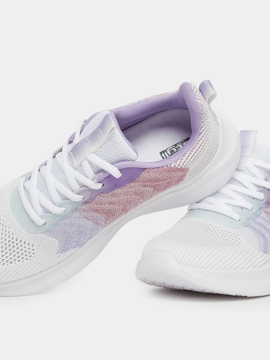 کفش ورزشی زنانه استایلی با طرح توری و سایه روشن