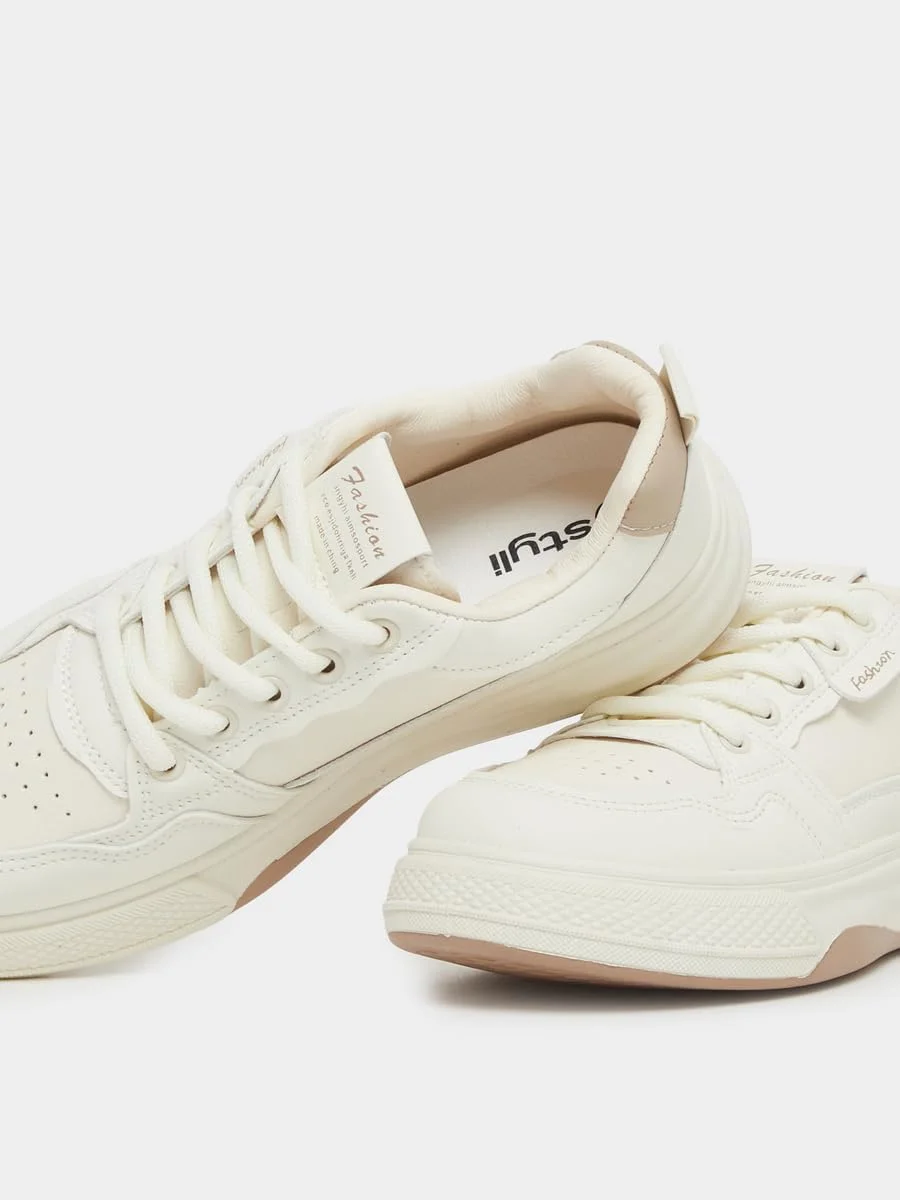 کفش کتانی زنانه استایلی مدل تخت و بند دار