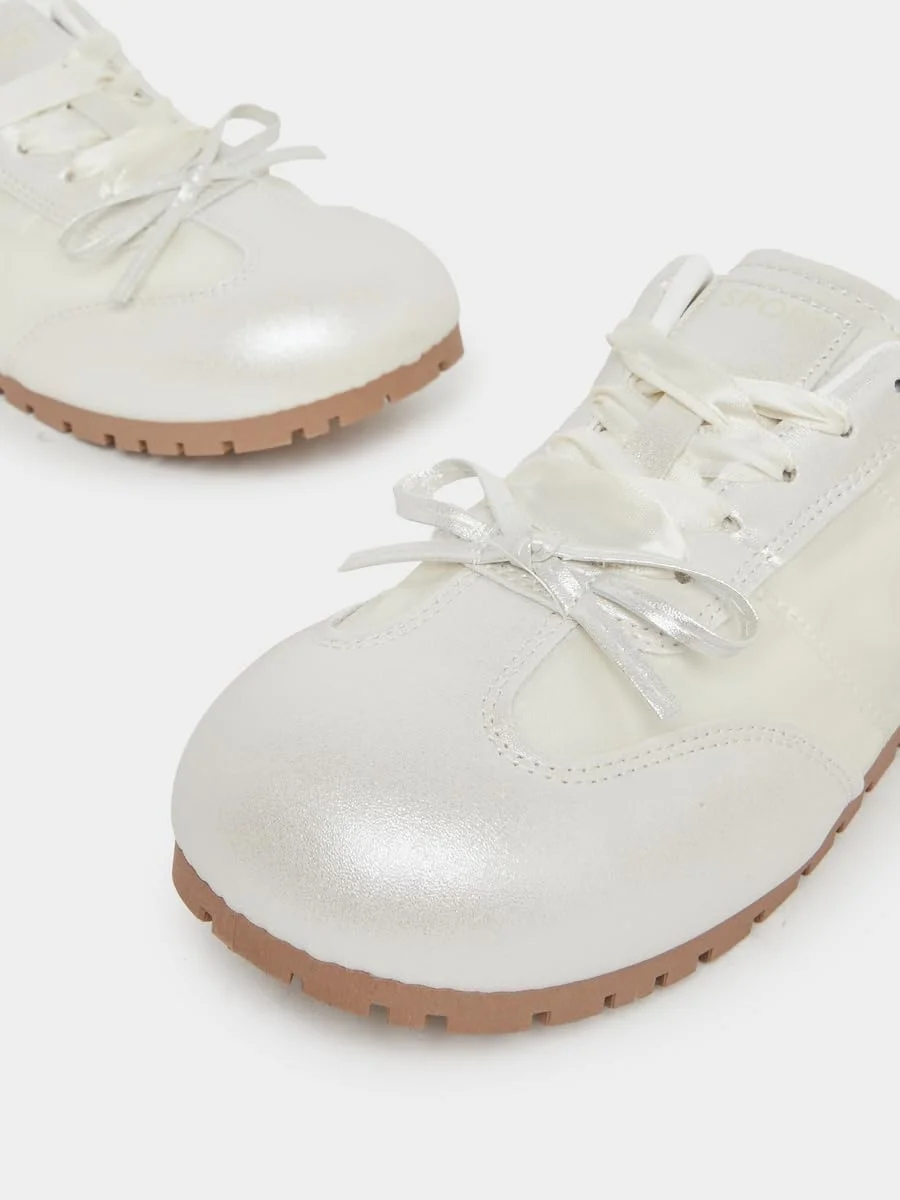 کفش کتانی زنانه استایلی با جزئیات پاپیون و بند دار