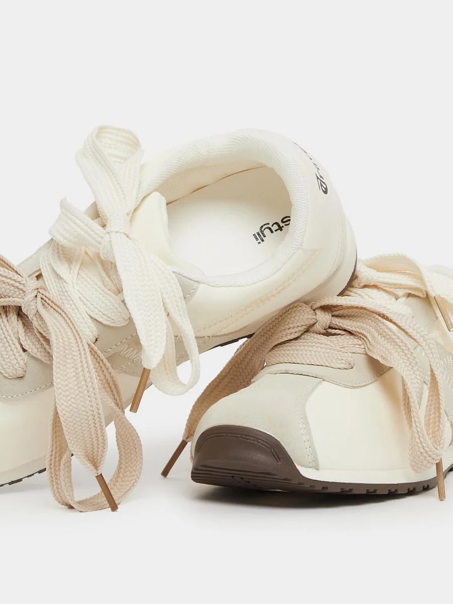 کفش ورزشی زنانه استایلی طرح رنگی بند دار