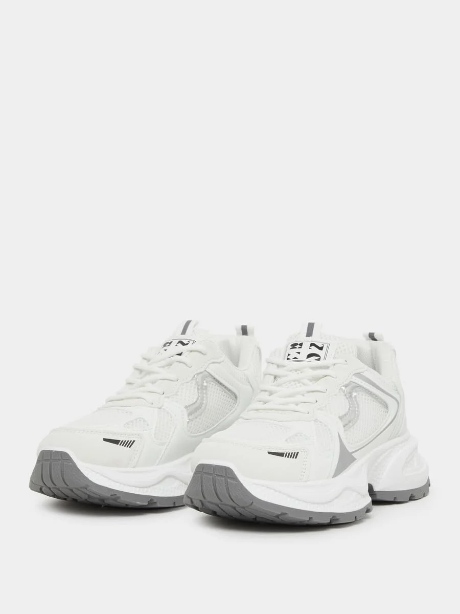 کفش کتانی زنانه استایلی با زیره ضخیم و بند دار