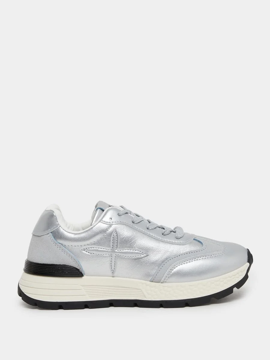 کفش کتانی زنانه استایلی با طرح لوگوی ستاره و بند دار