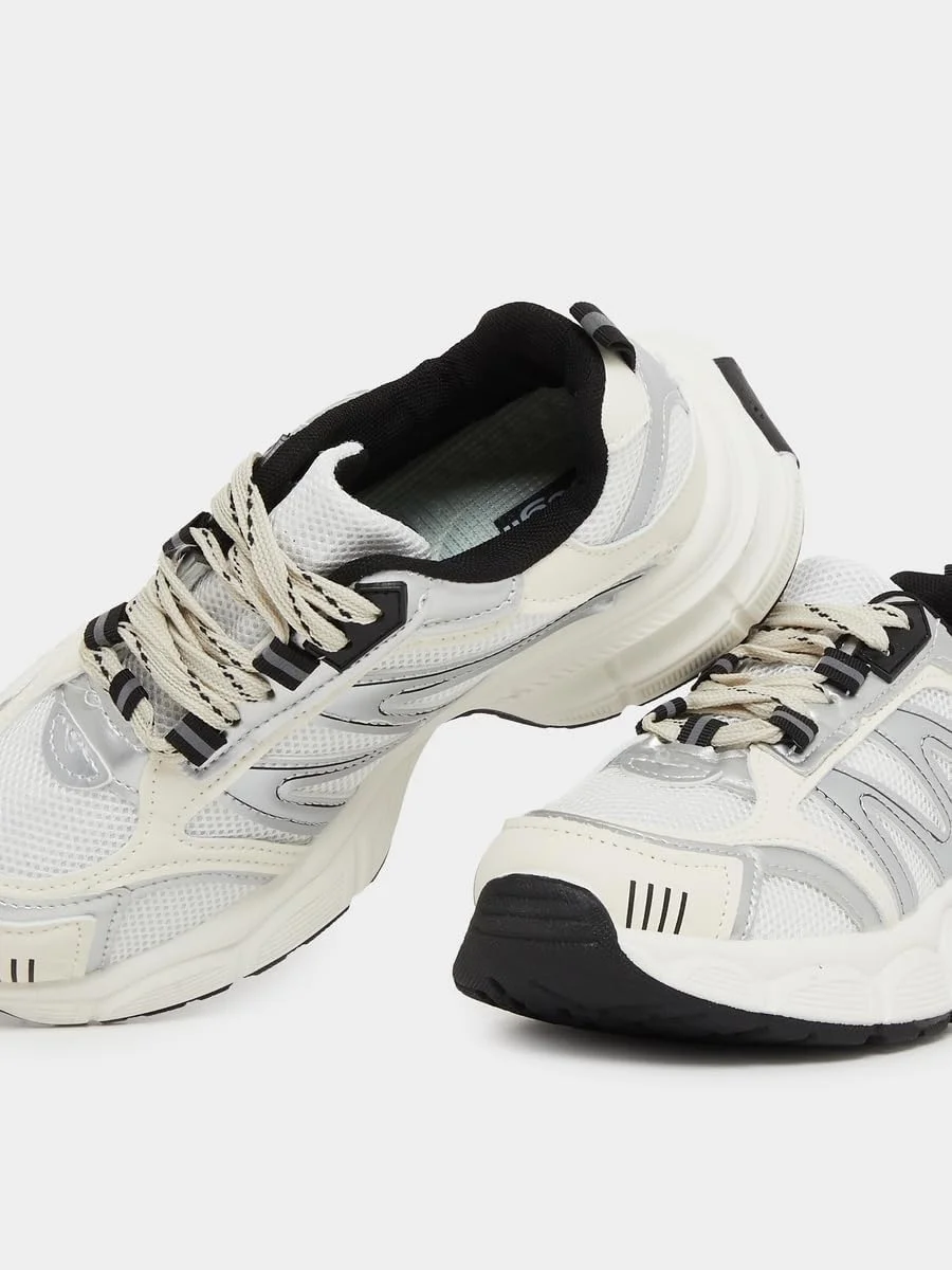 کفش کتانی زنانه استایلی با زیره ضخیم و بند دار