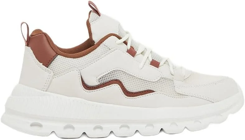 کفش کتانی زنانه استایلی با جزئیات متضاد و زیره ضخیم و بند دار