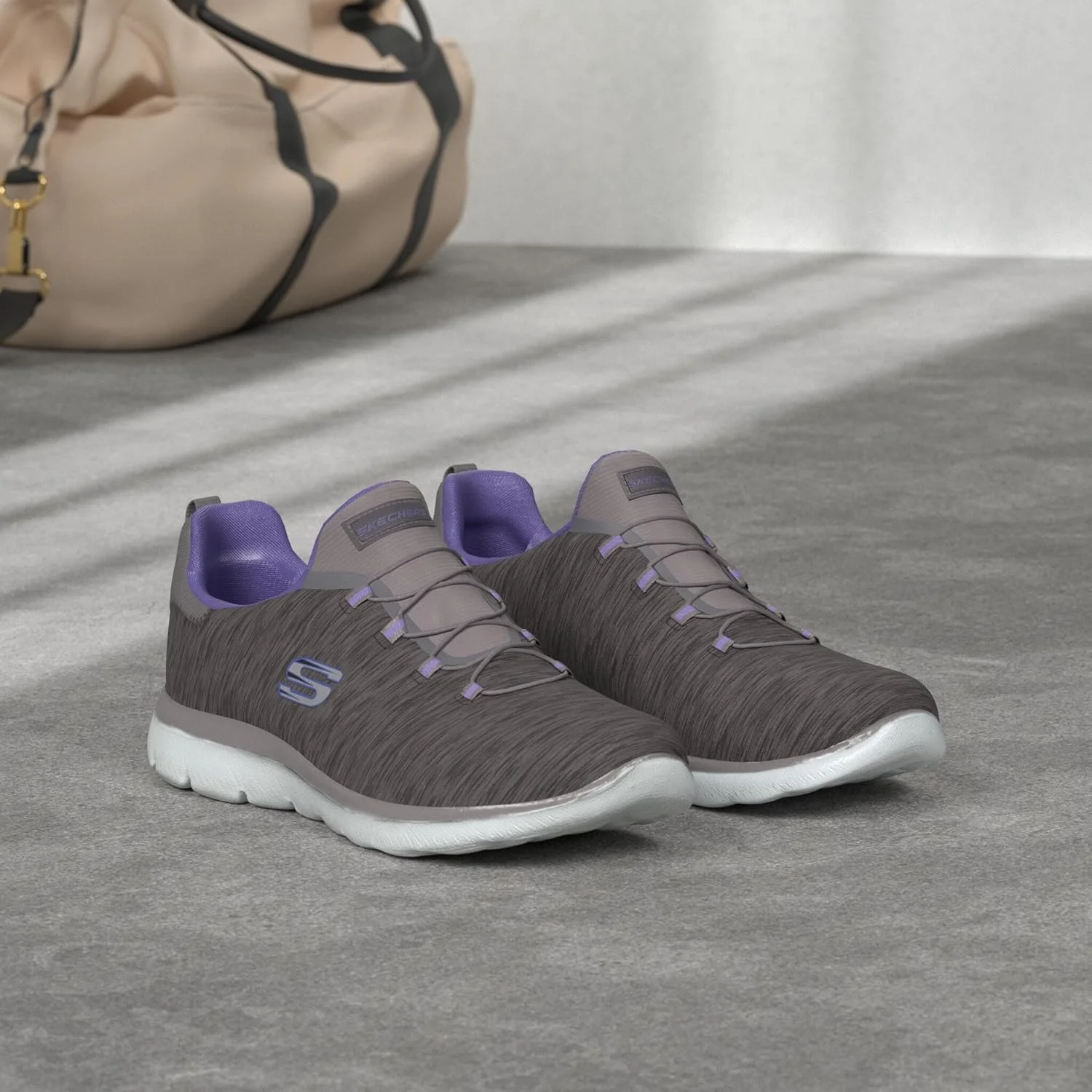 کفش ورزشی زنانه اسکچرز سامیتس - کوئیک گت اوی