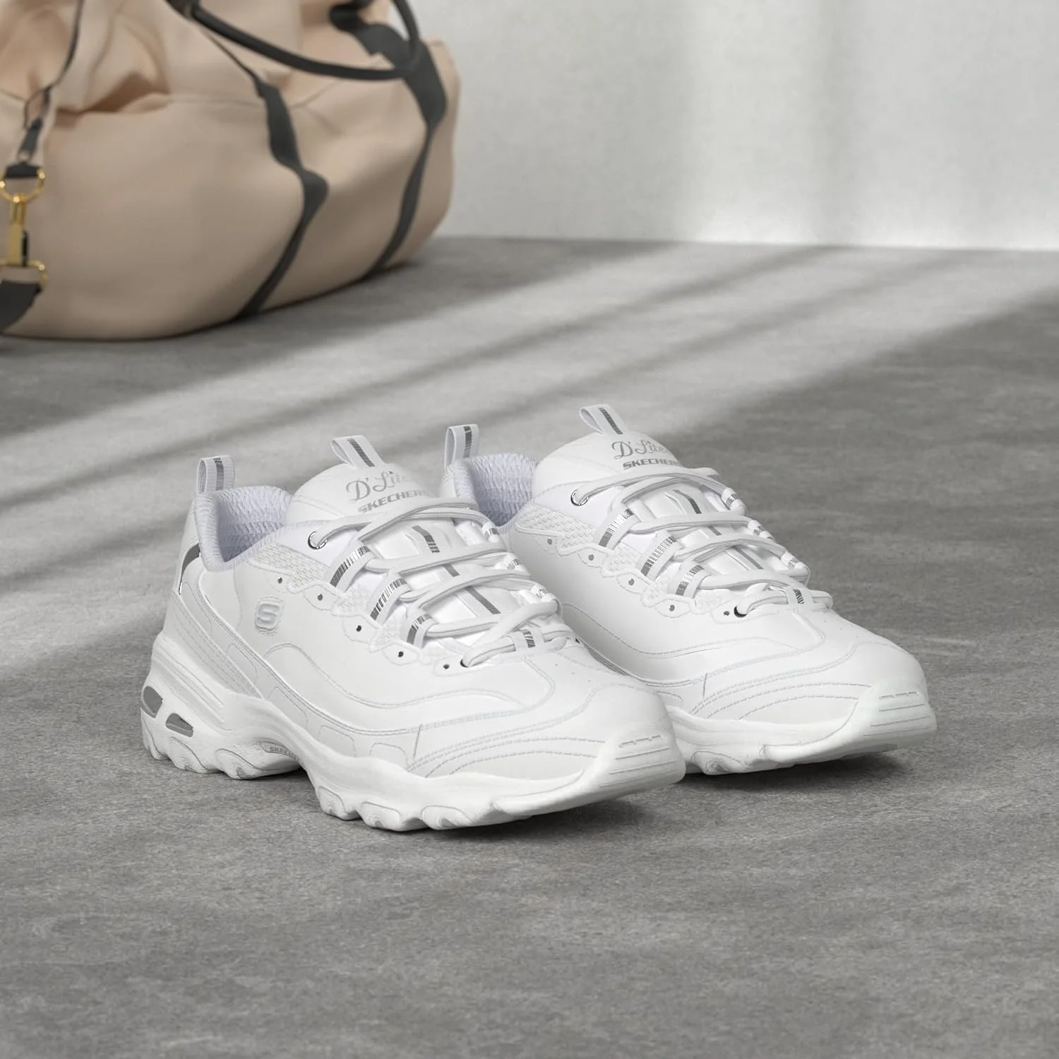 کفش ورزشی زنانه Skechers D'lites-biggest Fan