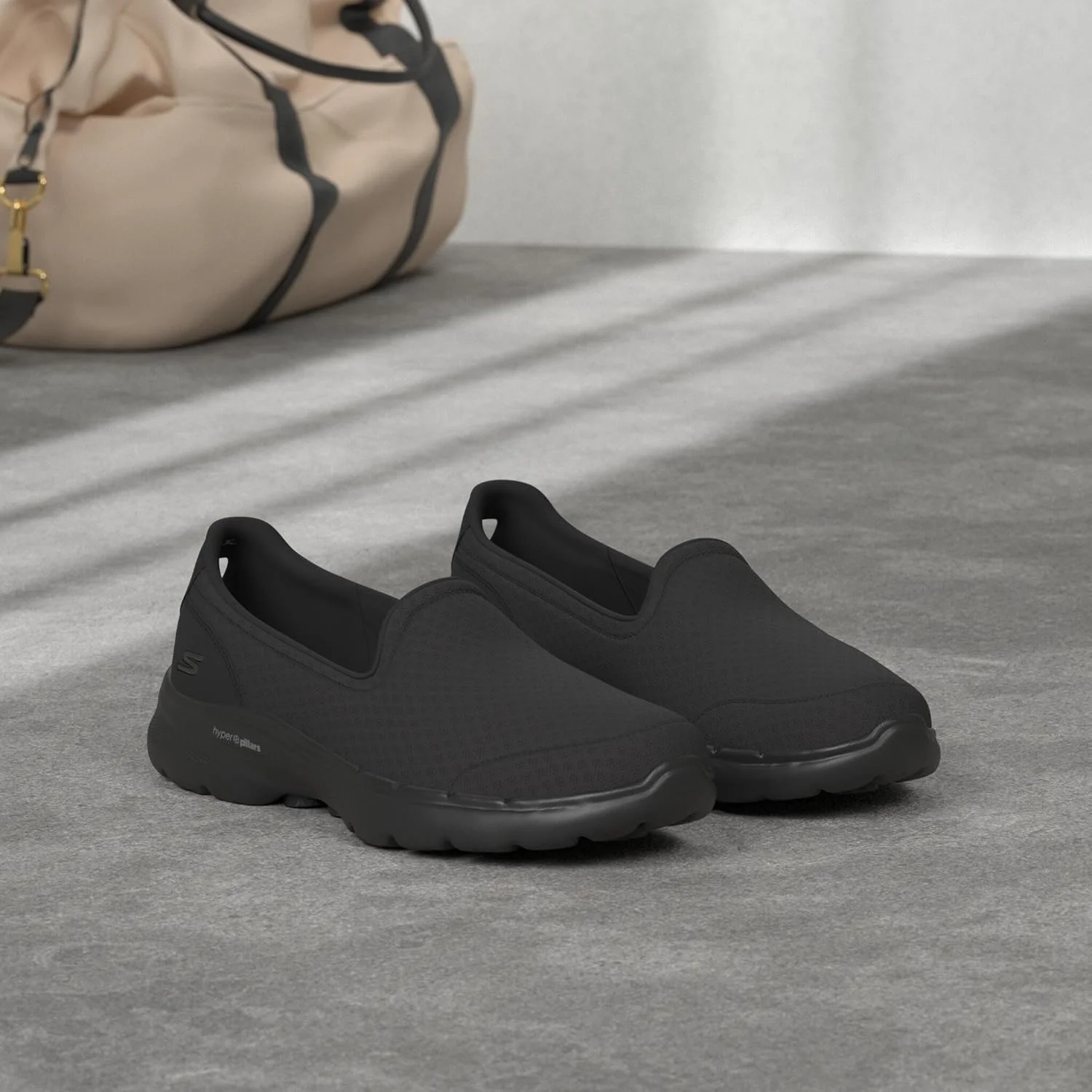 کفش پیاده روی زنانه اسکیچرز مدل Go Walk 6 - Big Splash