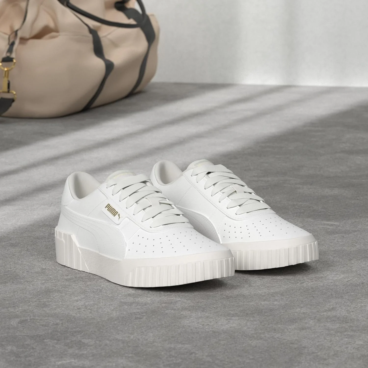 کفش ورزشی مردانه پوما مدل Cali، گل رز عروس کفش ورزشی مردانه پوما مدل Cali، گل رز عروس