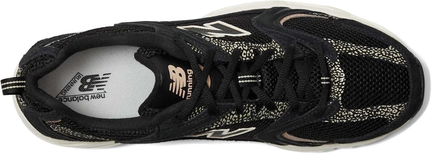 کفش کتانی نیو بالانس 530 مناسب برای خانم ها و آقایان