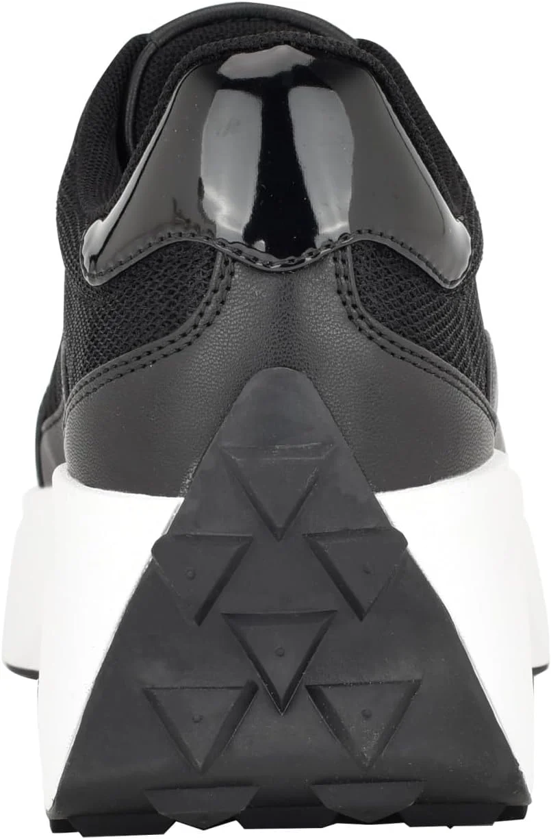 کفش ورزشی زنانه گس مدل Calebb3 کفش ورزشی زنانه گس مدل Calebb3