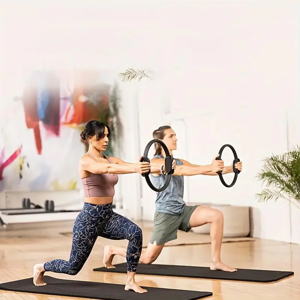 حلقه پیلاتس AMERTEER 15 اینچی - دسته های فوم دار سبک و بادوام | تجهیزات ورزشی مقاومتی انعطاف پذیر برای تقویت بازوها، ران/پاها و هسته بدن، مشکی