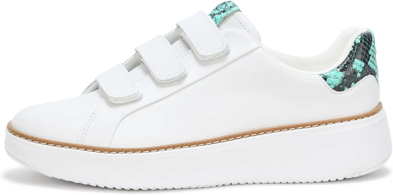 کفش کتانی زنانه کول هان Grandpro Topspin با سه بند چسبی کفش کتانی زنانه کول هان Grandpro Topspin با سه بند چسبی