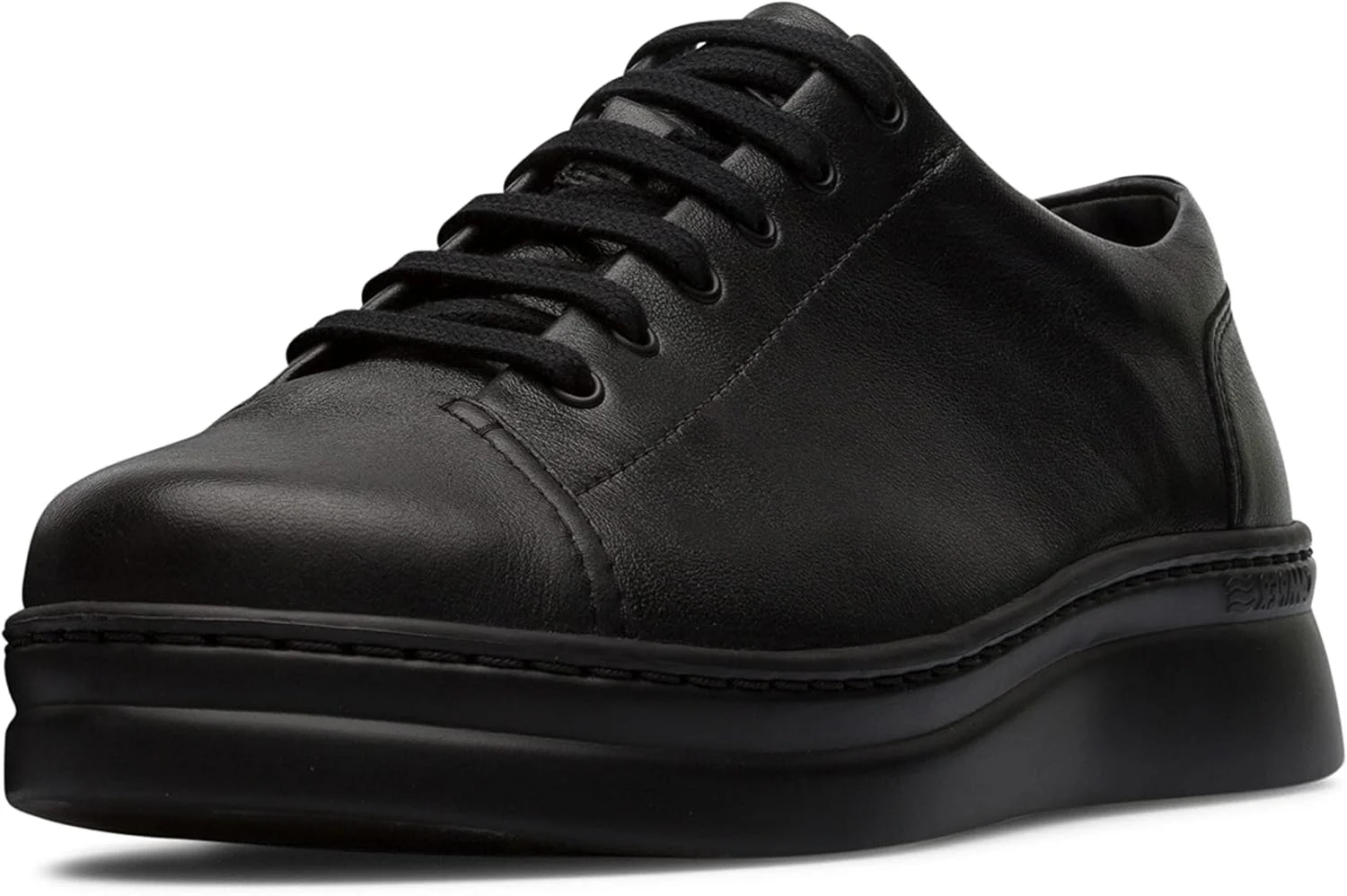 کفش ورزشی زنانه کمپر مدل Runner Up، قرمز، سایز 38 اروپا کفش ورزشی زنانه کمپر مدل Runner Up، قرمز، سایز 38 اروپا