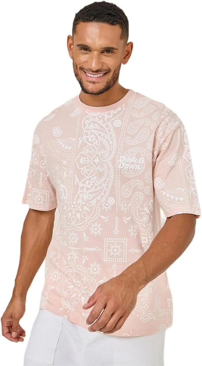 تی شرت مردانه استایلی طرح پیزلی رنگ صورتی سایز Xxl