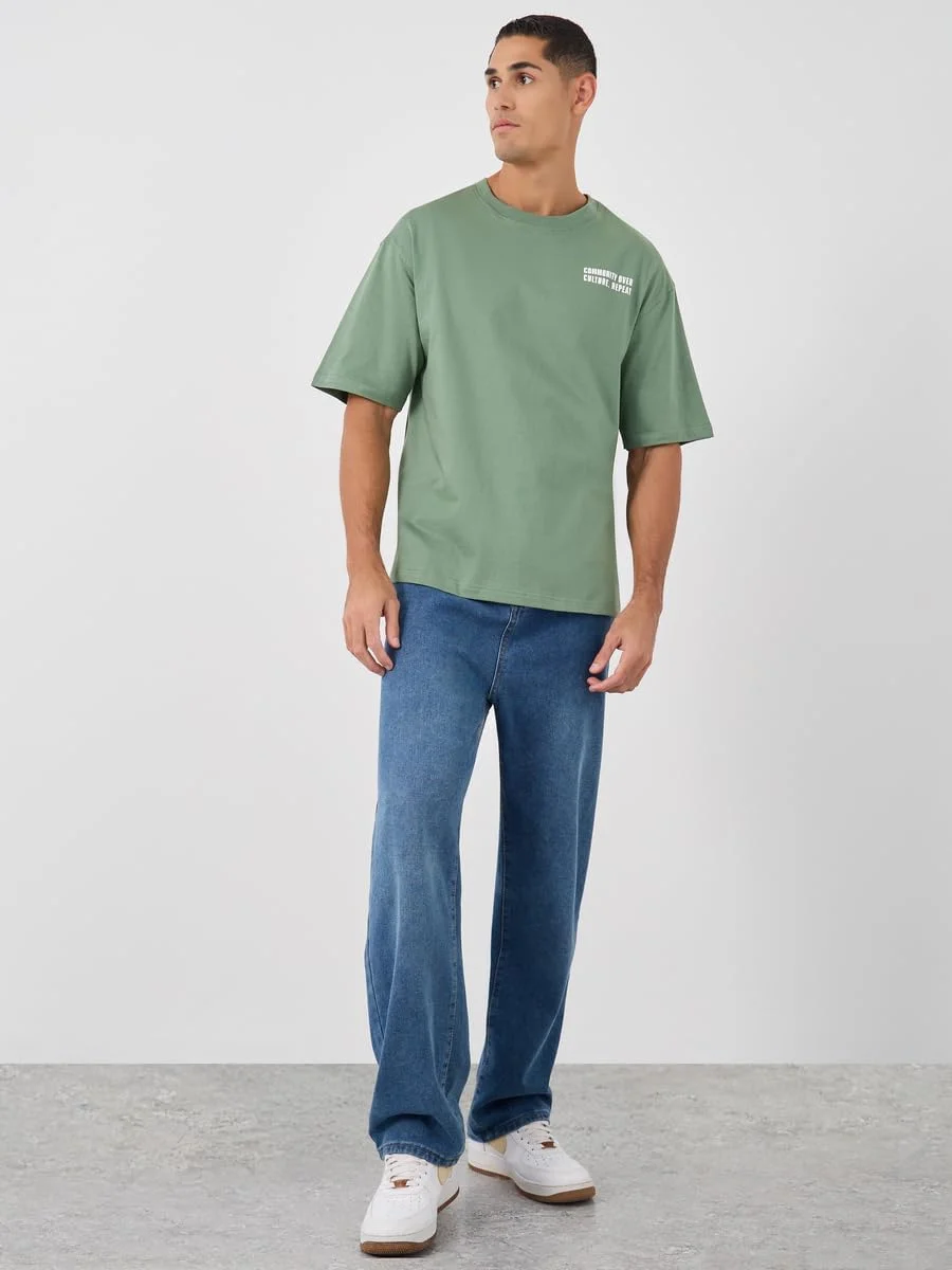 تی‌شرت مردانه استایلی با طرح چاپی پفکی و نوشته در جلو و پشت، مدل Oversized