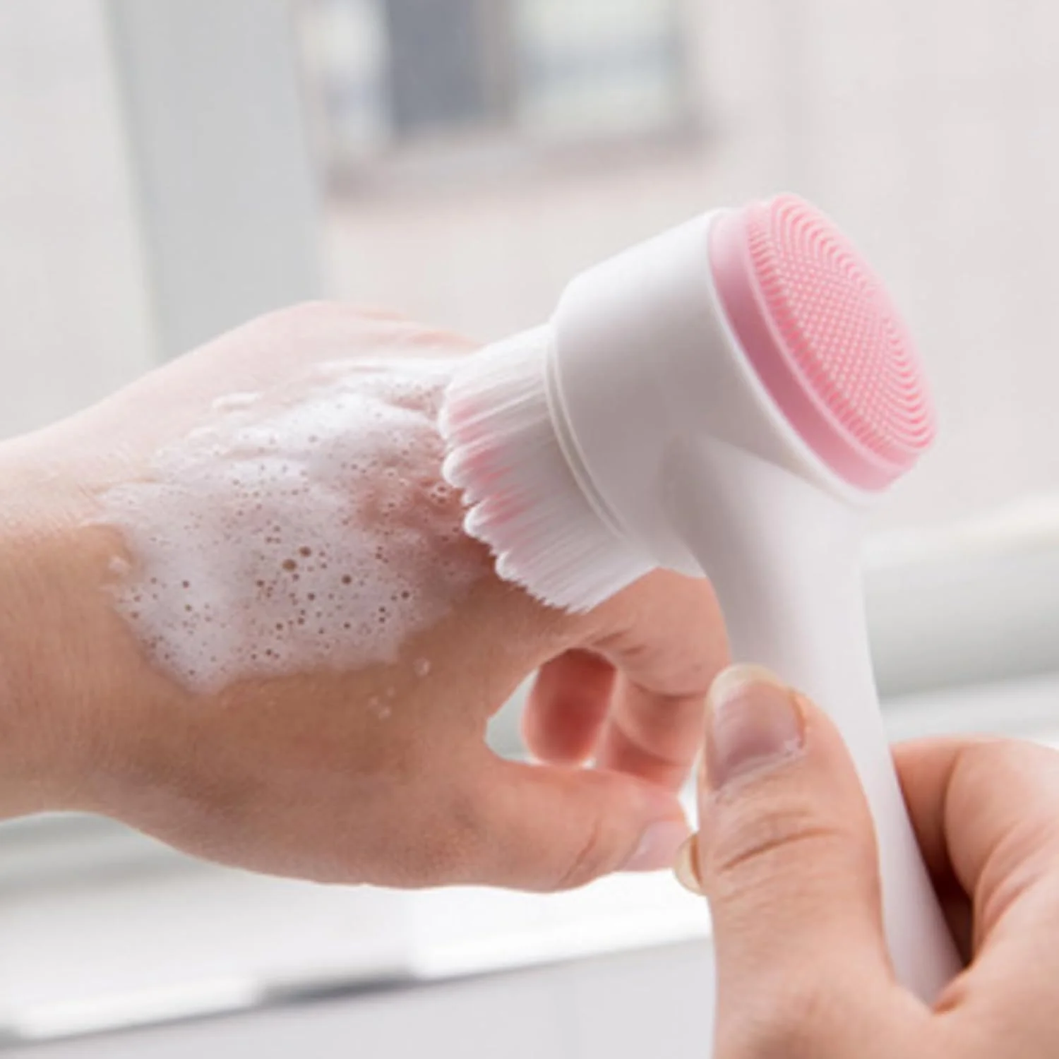 برس پاک کننده دو طرفه صورت، لایه بردار عمیق منافذ، سیلیکونی و دارای موهای نرم، ابزار مراقبت از پوست، صورتی