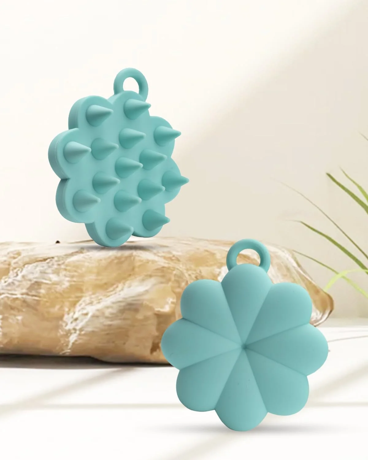 برس پاک کننده پوست سیلیکونی طرح گل - لایه برداری ملایم برای بافت صاف پوست - ابزار پاکسازی صورت شیک و کاربردی