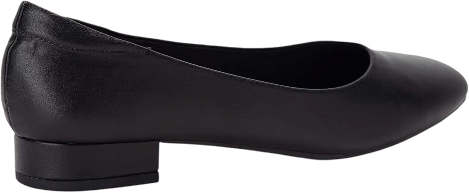 کفش پاشنه کوتاه قالبی زنانه چرم مشکی