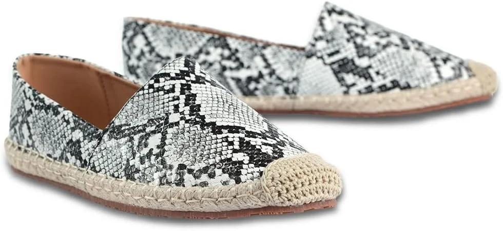 کفش کالج تخت زنانه AMICA Lina کفش کالج تخت زنانه AMICA Lina