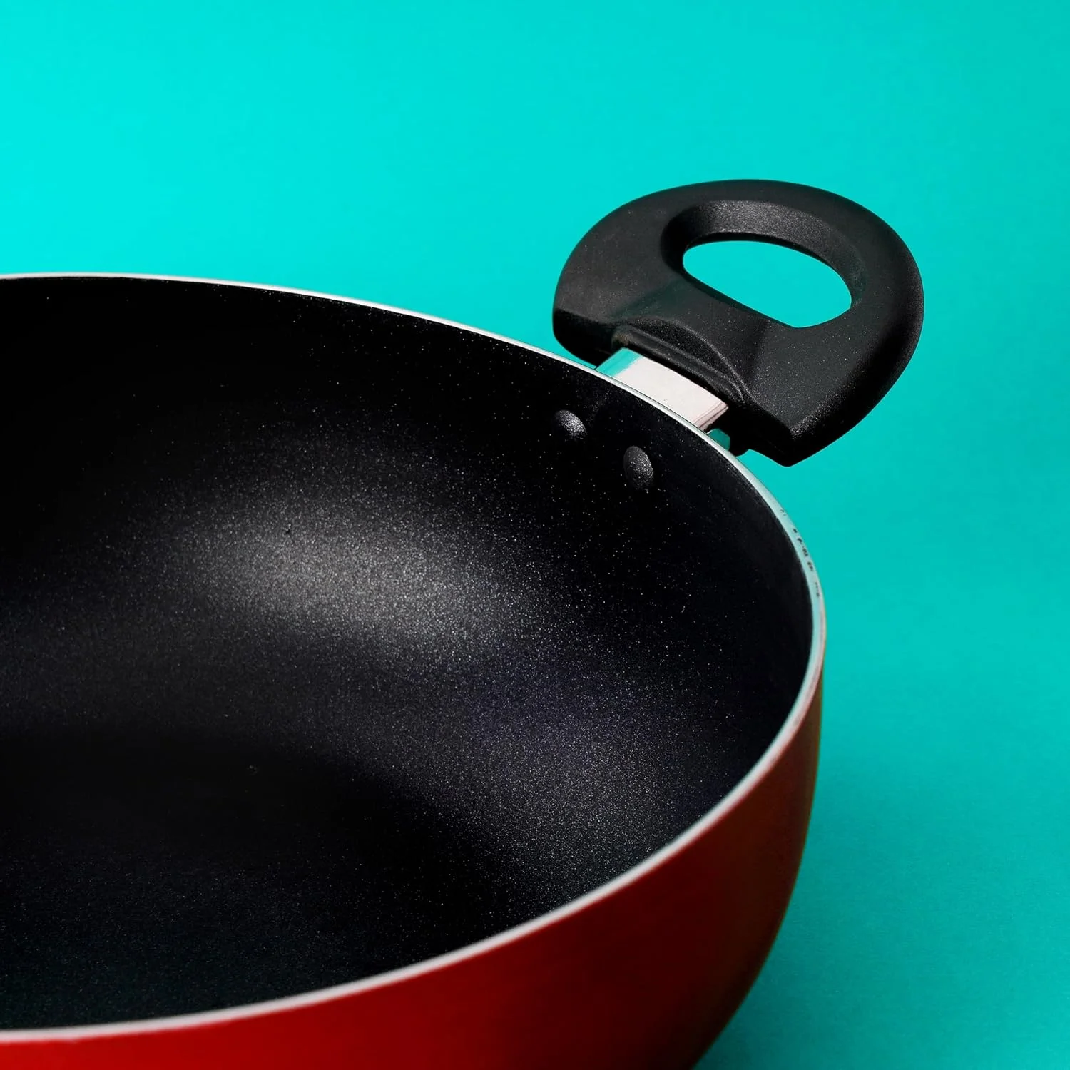 تابه ووک آلومینیومی ۲۴ سانتی متری Delcasa با پوشش نچسب، قابل شستشو در ماشین ظرفشویی و سازگار با اجاق القایی