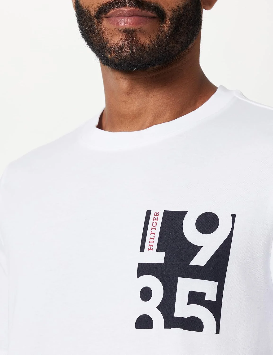 تی شرت مردانه طرح چاپی سینه تامی هیلفیگر آستین کوتاه تی شرت مردانه طرح چاپی سینه تامی هیلفیگر آستین کوتاه