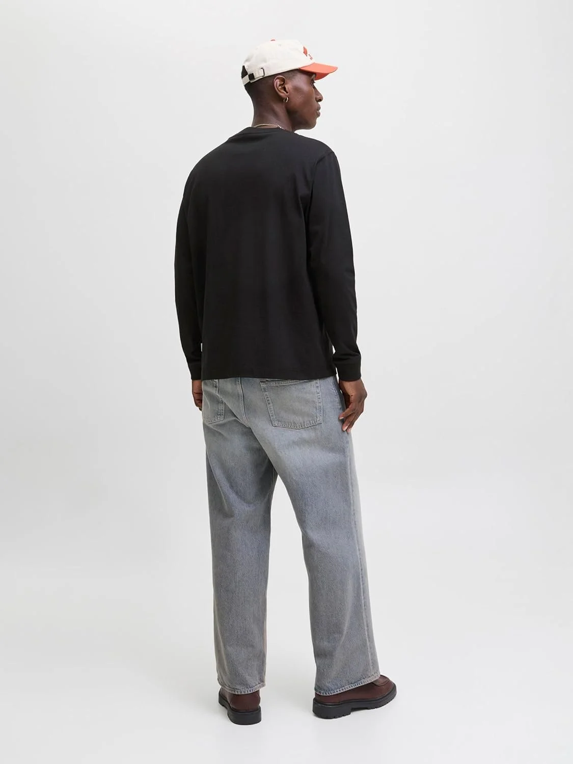 تی شرت آستین بلند یقه گرد مردانه جک اند جونز مدل Jornorrebro Emb (تک عددی)