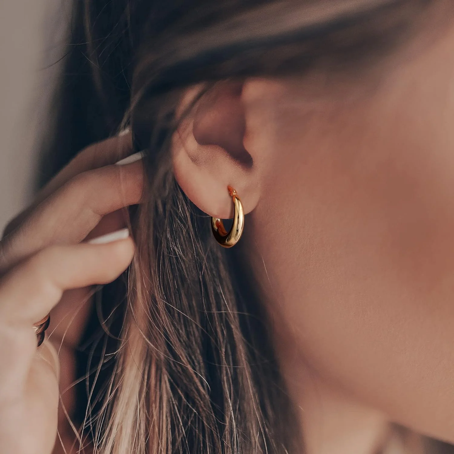 گوشواره های طلایی زنانه، گوشواره های حلقه ای طلایی سبک و مد روز برای زنان، گوشواره های طلایی ضخیم ضد حساسیت با روکش طلای 14 عیار، گوشواره های طلایی ظریف و ساده برای هدیه جواهرات گوشواره های طلایی زنانه، گوشواره های حلقه ای طلایی سبک و مد روز برای زنان، گوشواره های طلایی ضخیم ضد حساسیت با روکش طلای 14 عیار، گوشواره های طلایی ظریف و ساده برای هدیه جواهرات